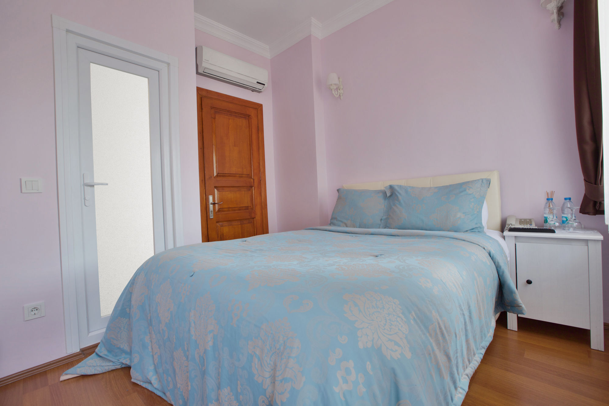 Nizam Butik Otel Bueyuekada Adalar Exterior foto